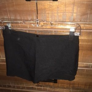 Black skort